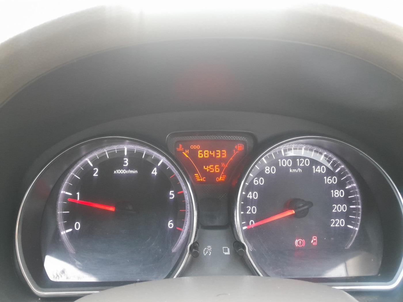 2013 Renault Scala RXL DIESEL, Diesel, Manual, 1,70,000 km, interior