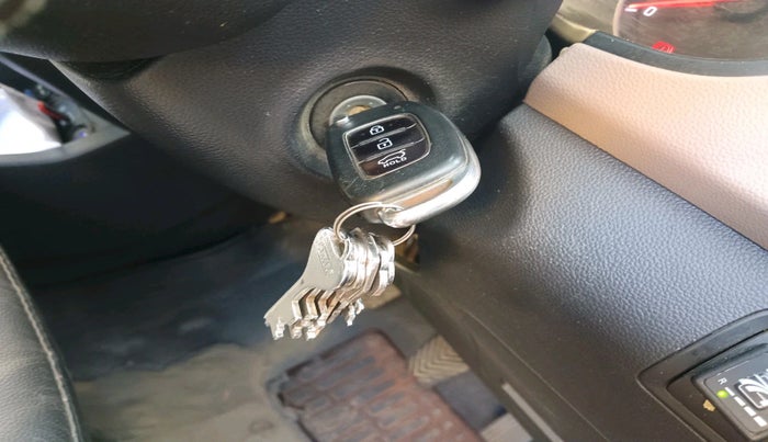 2019 Hyundai Elite i20 SPORTZ PLUS 1.2, Petrol, Manual, 72,706 km, interior