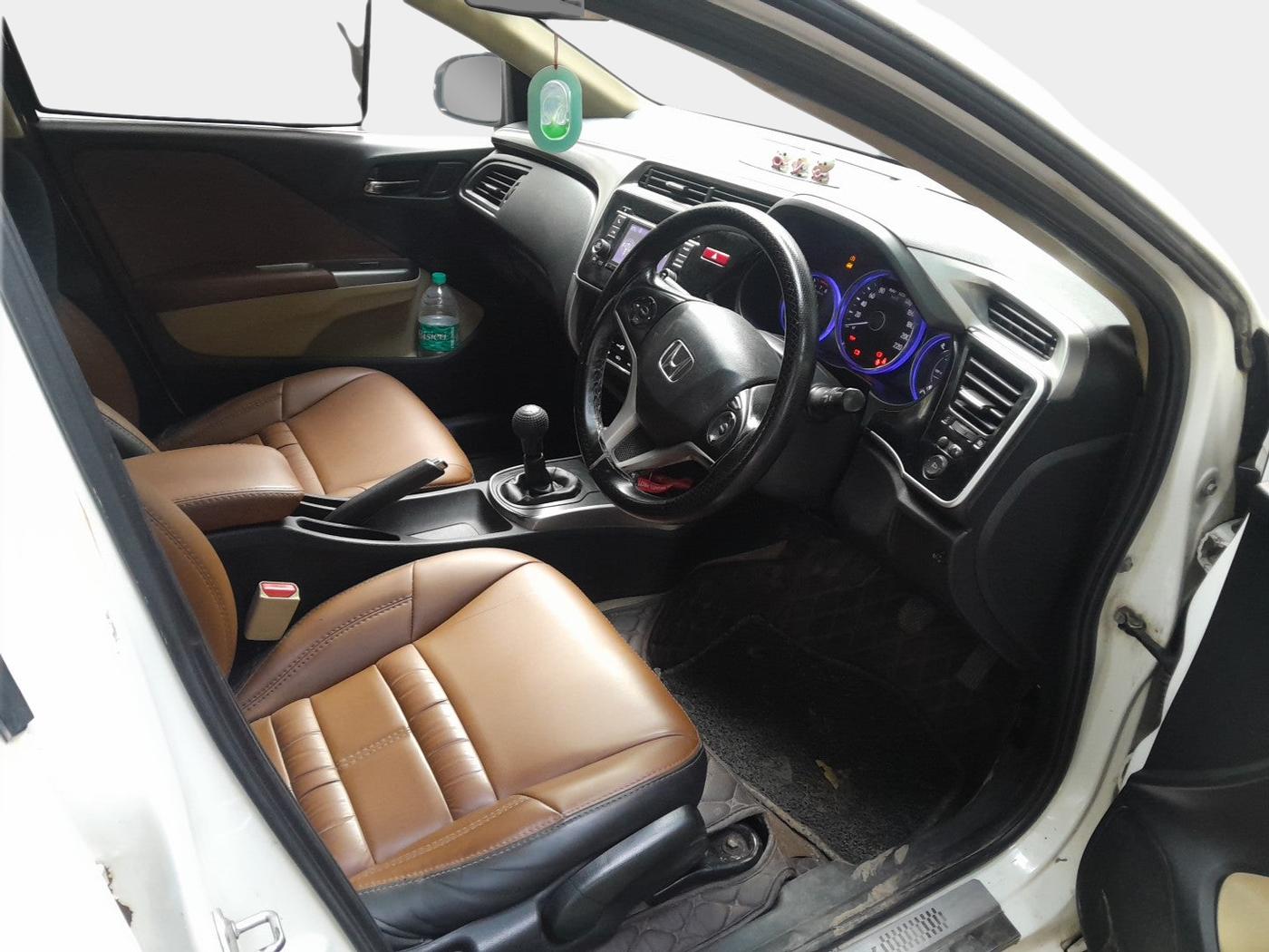 2015 Honda City 1.5L I-VTEC VX, Petrol, Manual, 97,116 km, interior