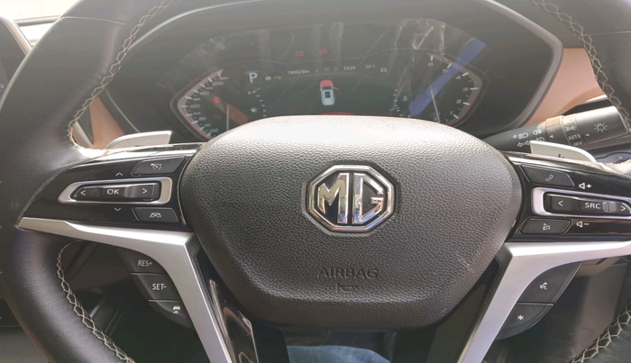 2021 MG GLOSTER SAVVY 7 STR 2.0 TWIN TURBO 4WD, Diesel, Automatic, 74,002 km, interior