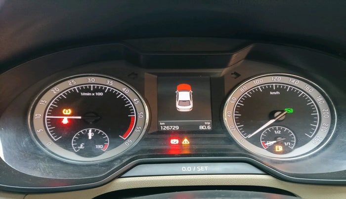 2017 Skoda Octavia 2.0 TDI L&K AT, Diesel, Automatic, 1,26,729 km, interior