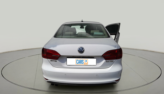 2013 Volkswagen Jetta HIGHLINE TDI, Diesel, Manual, 2,29,204 km, exterior