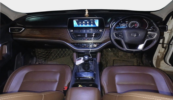 2022 Tata Harrier XZ PLUS 2.0L, Diesel, Manual, 1,40,946 km, interior