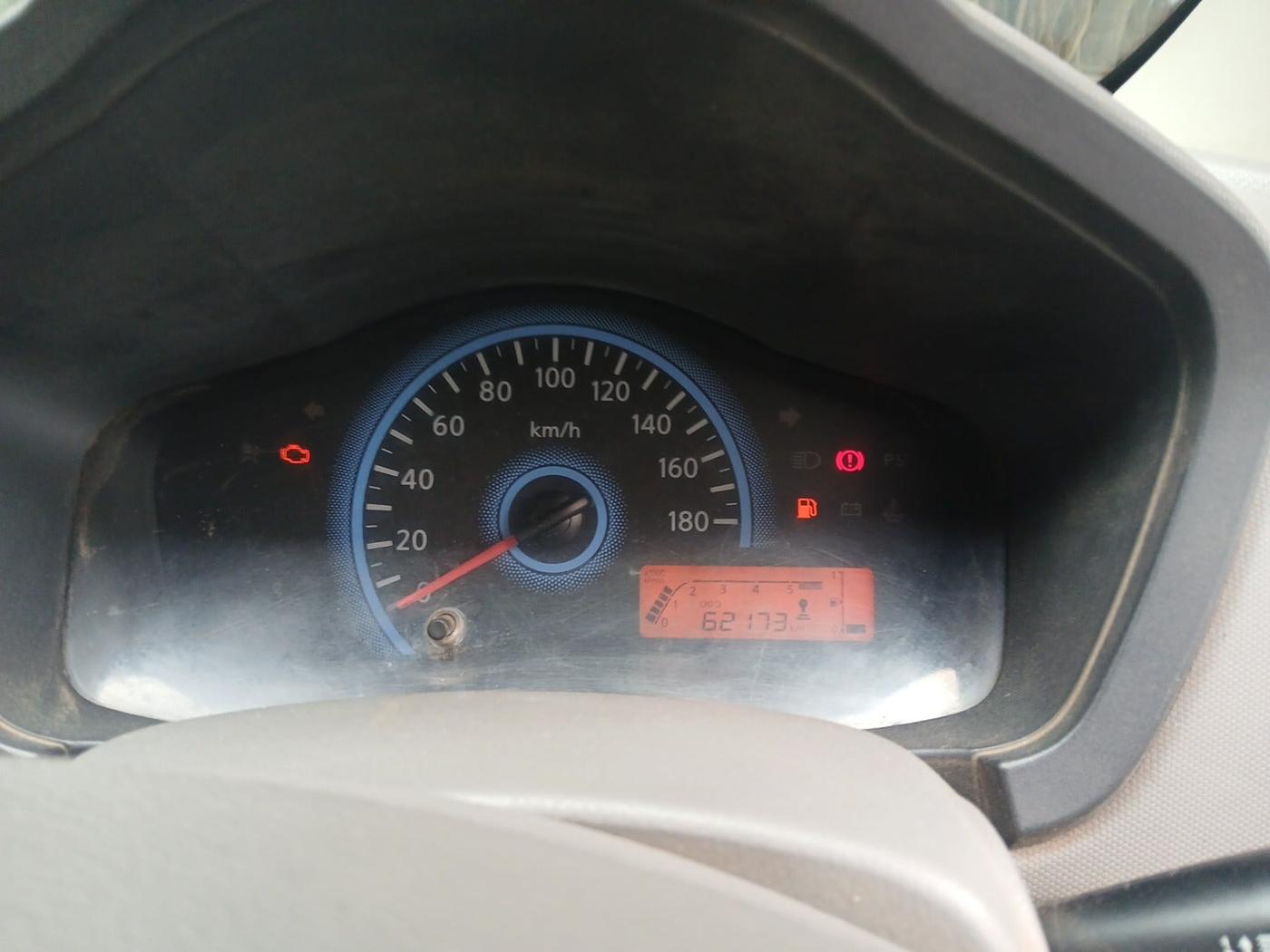 2016 Datsun Redi Go T (O), Petrol, Manual, 62,173 km, interior