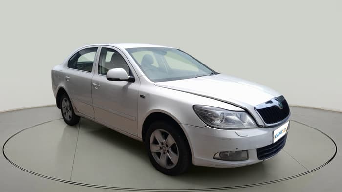 2012 Skoda Laura L&K 2.0 TDI AT, Diesel, Automatic, 1,48,500 km, exterior