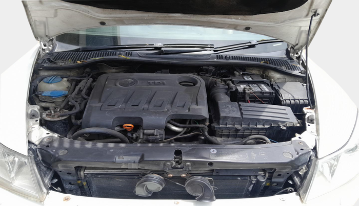 2012 Skoda Laura L&K 2.0 TDI AT, Diesel, Automatic, 1,48,058 km, exterior