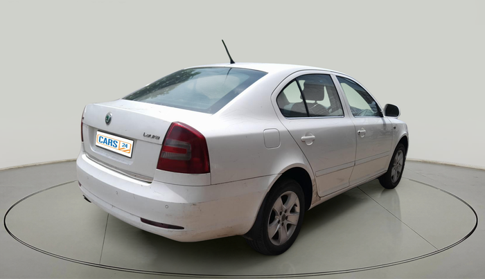 2012 Skoda Laura L&K 2.0 TDI AT, Diesel, Automatic, 1,48,058 km, exterior
