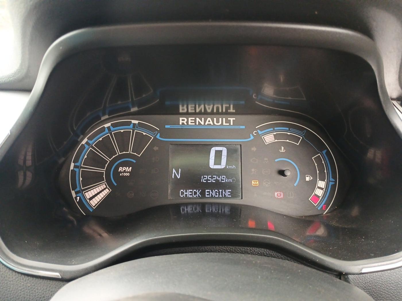 2021 Renault TRIBER RXZ AMT, Petrol, Automatic, 1,25,249 km, interior