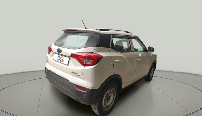 2020 Mahindra XUV300 W4 1.5 DIESEL, Diesel, Manual, 1,43,486 km, exterior