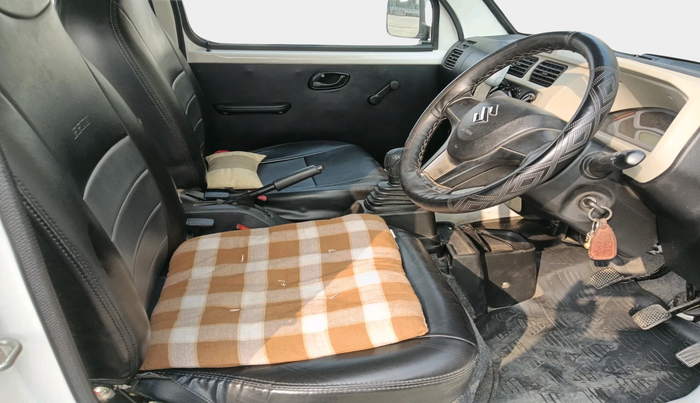 2023 Maruti Eeco 5 STR AC CNG, Petrol, Manual, 29,621 km, interior