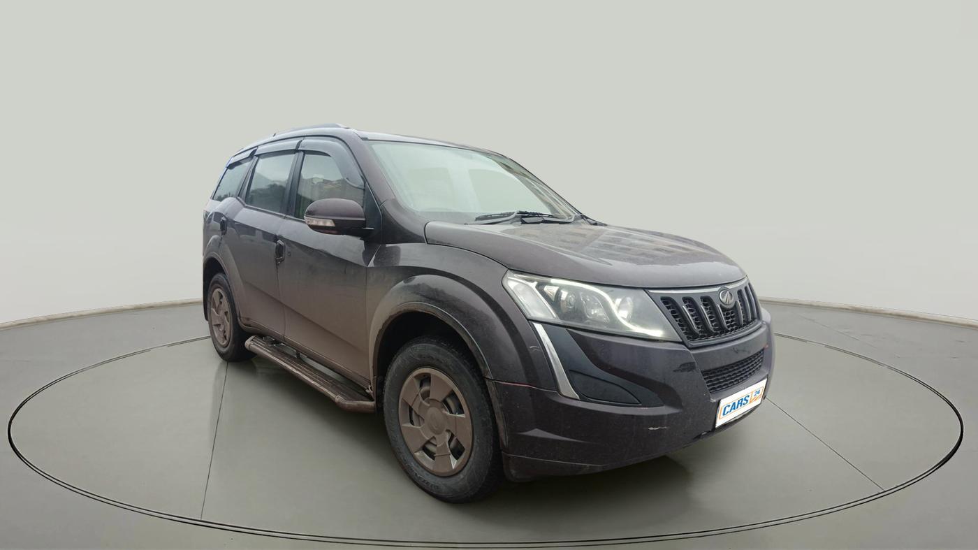 2016 Mahindra XUV500 W6 1.99, Diesel, Manual, 1,25,576 km, exterior