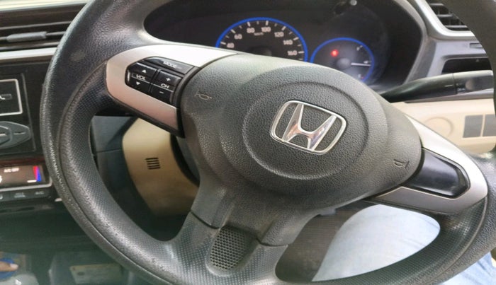 2016 Honda Amaze 1.5L I-DTEC S, Diesel, Manual, 1,59,468 km, interior