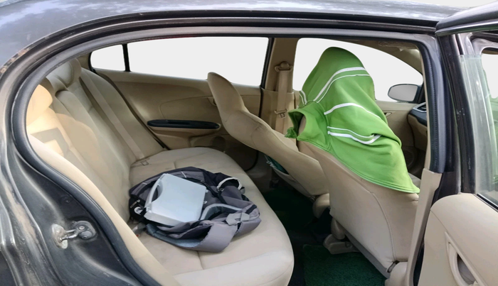 2016 Honda Amaze 1.5L I-DTEC S, Diesel, Manual, 1,59,468 km, interior