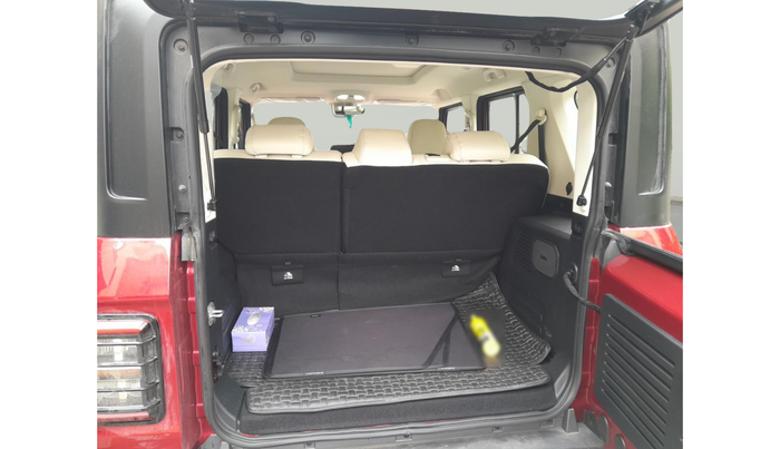 2024 Mahindra Thar Roxx  AX7 L Petrol AT 2WD, Petrol, Automatic, 3,824 km, exterior