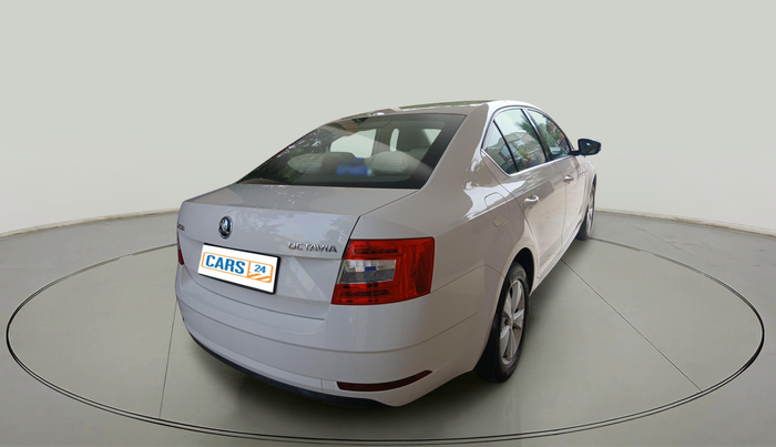 2018 Skoda Octavia 2.0 TDI CR STYLE AT, Diesel, Automatic, 85,219 km, exterior