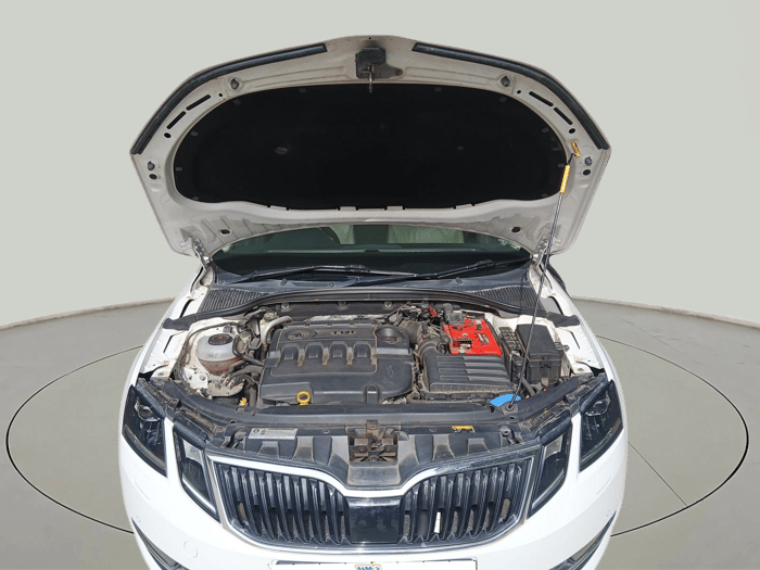 2018 Skoda Octavia 2.0 TDI CR STYLE AT, Diesel, Automatic, 85,219 km, exterior