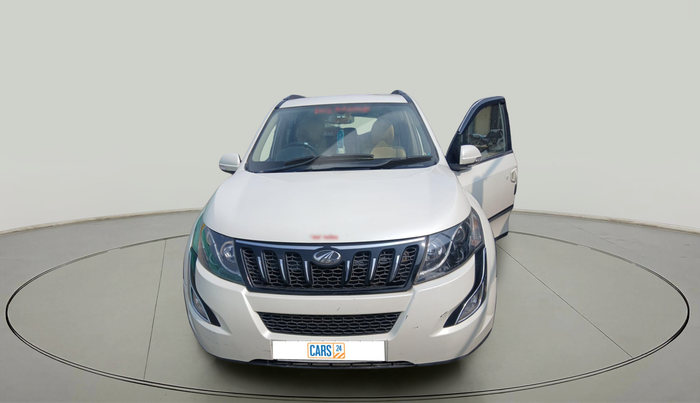 2016 Mahindra XUV500 W6, Diesel, Manual, 89,251 km, exterior