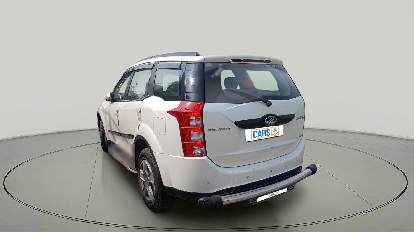 2016 Mahindra XUV500 W6, Diesel, Manual, 44,58,458 km, exterior