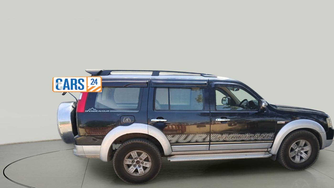2010 Ford Endeavour 2.5L 4X2 MT, Diesel, Manual, 1,14,006 km, exterior