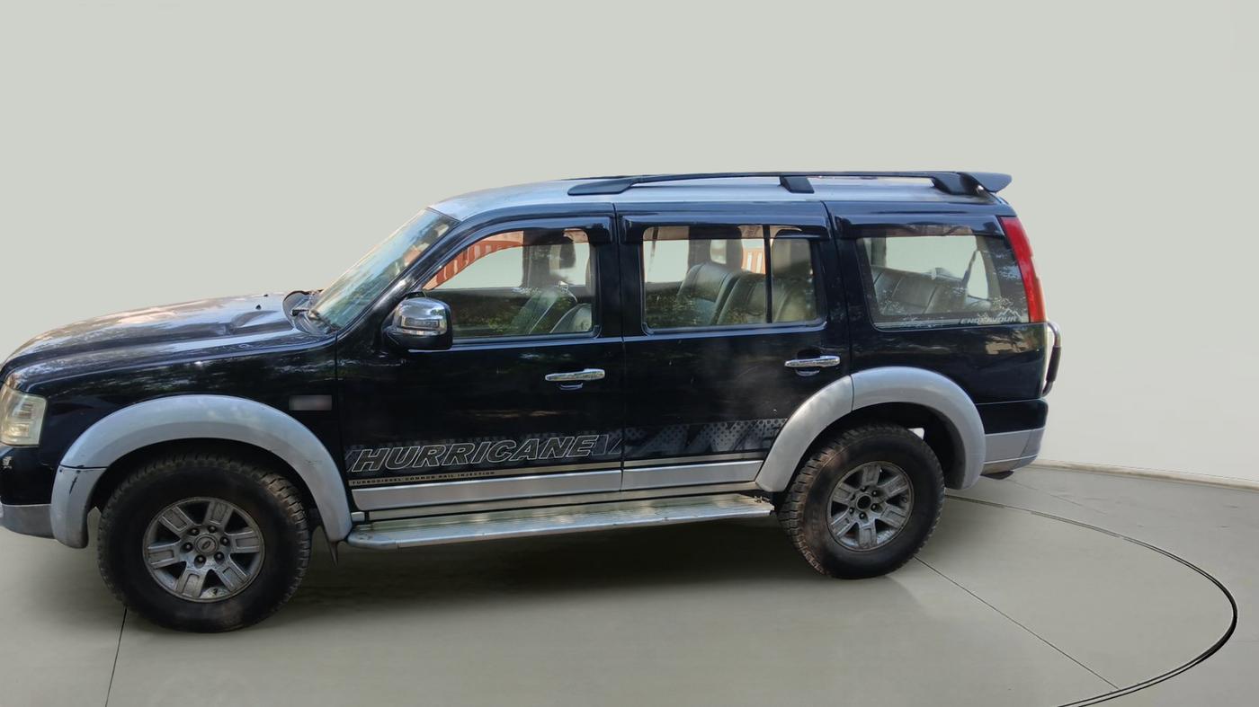 2010 Ford Endeavour 2.5L 4X2 MT, Diesel, Manual, 1,14,006 km, exterior