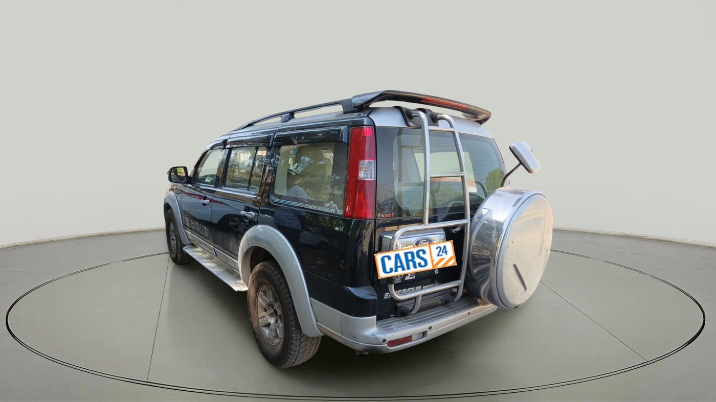 2010 Ford Endeavour 2.5L 4X2 MT, Diesel, Manual, 1,14,006 km, exterior