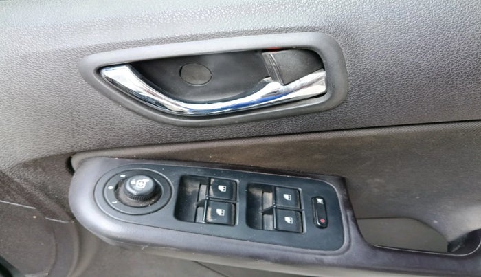 2017 Tata Zest XT PETROL, Petrol, Manual, 29,150 km, interior