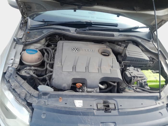 2013 Volkswagen Vento COMFORTLINE DIESEL 1.6, Diesel, Manual, 1,80,160 km, exterior