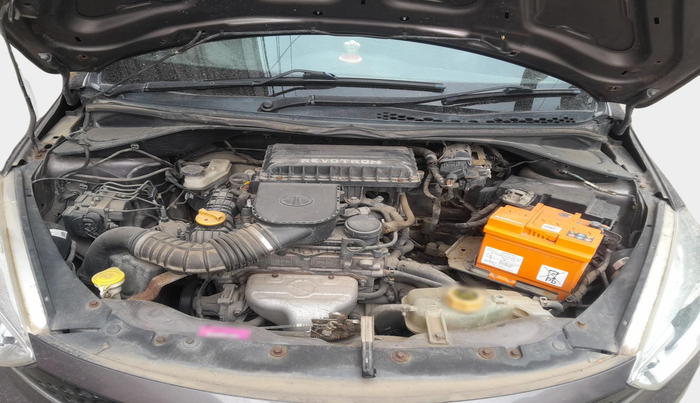 2018 Tata Tiago XZ PETROL, Petrol, Manual, 1,32,739 km, exterior