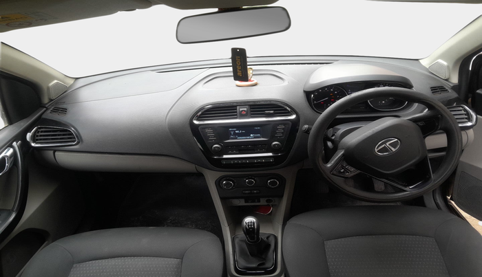 2018 Tata Tiago XZ PETROL, Petrol, Manual, 1,32,739 km, interior