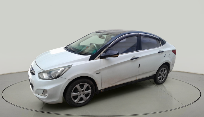 2011 Hyundai Verna FLUIDIC 1.6 VTVT, Petrol, Manual, 1,16,233 km, exterior