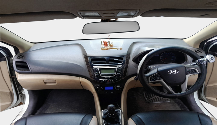 2011 Hyundai Verna FLUIDIC 1.6 VTVT, Petrol, Manual, 1,16,233 km, interior
