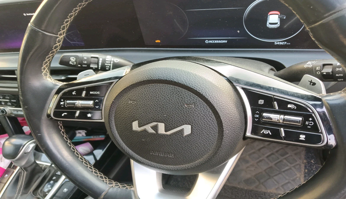 2023 KIA SELTOS  GTX PLUS 1.5 DIESEL AT, Diesel, Automatic, 54,927 km, interior