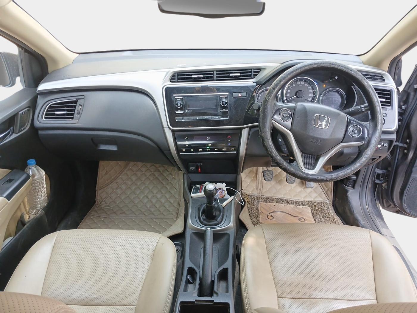 2018 Honda City 1.5L I-VTEC SV, Petrol, Manual, 1,11,813 km, interior