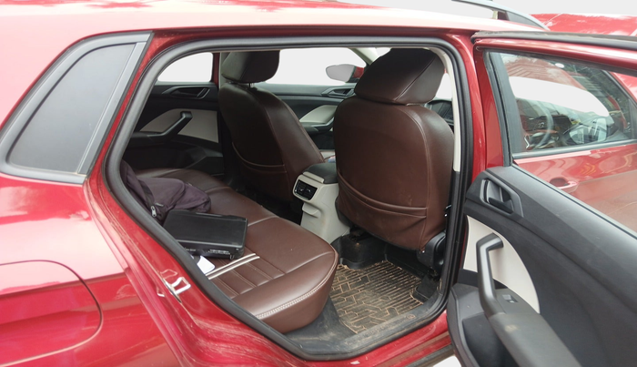 2024 Volkswagen TAIGUN COMFORTLINE 1.0 TSI MT, Petrol, Manual, 22,624 km, interior