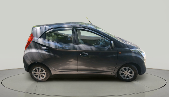 2017 Hyundai Eon MAGNA +, Petrol, Manual, 68,880 km, exterior