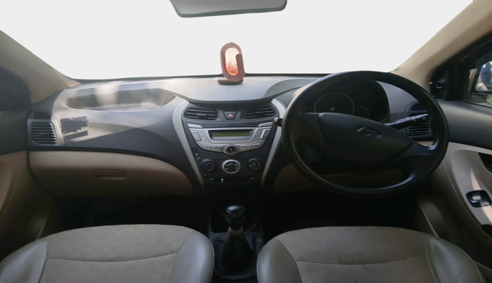 2017 Hyundai Eon MAGNA +, Petrol, Manual, 68,880 km, interior