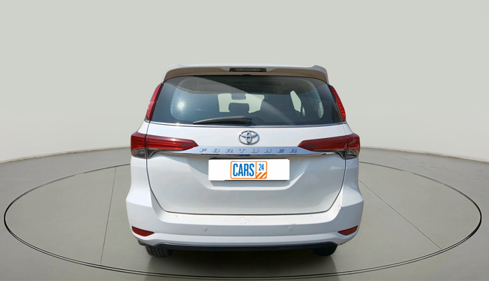 2017 Toyota Fortuner 2.8 4X2 AT, Diesel, Automatic, 1,36,716 km, exterior