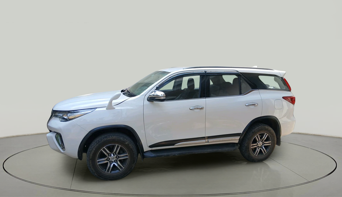 2017 Toyota Fortuner 2.8 4X2 AT, Diesel, Automatic, 1,36,716 km, exterior
