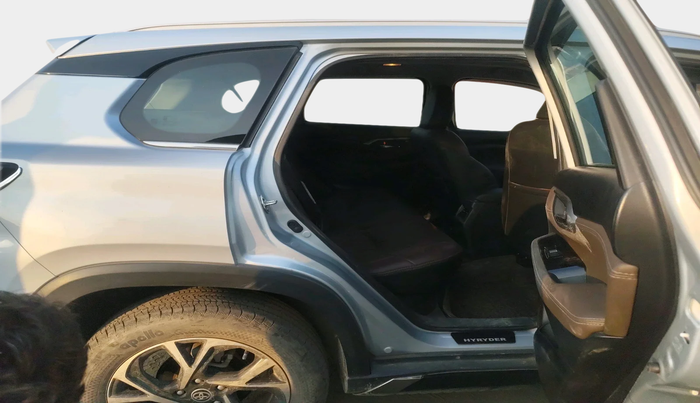 2023 Toyota URBAN CRUISER HYRYDER G HYBRID, Hybrid, Automatic, 25,309 km, interior