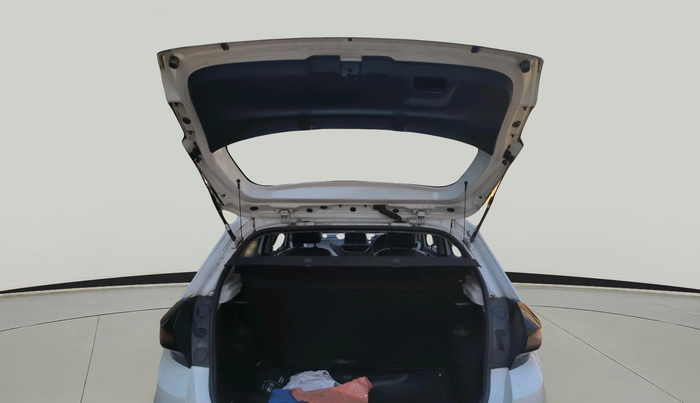 2022 Tata ALTROZ XT PETROL, Petrol, Manual, 66,278 km, exterior