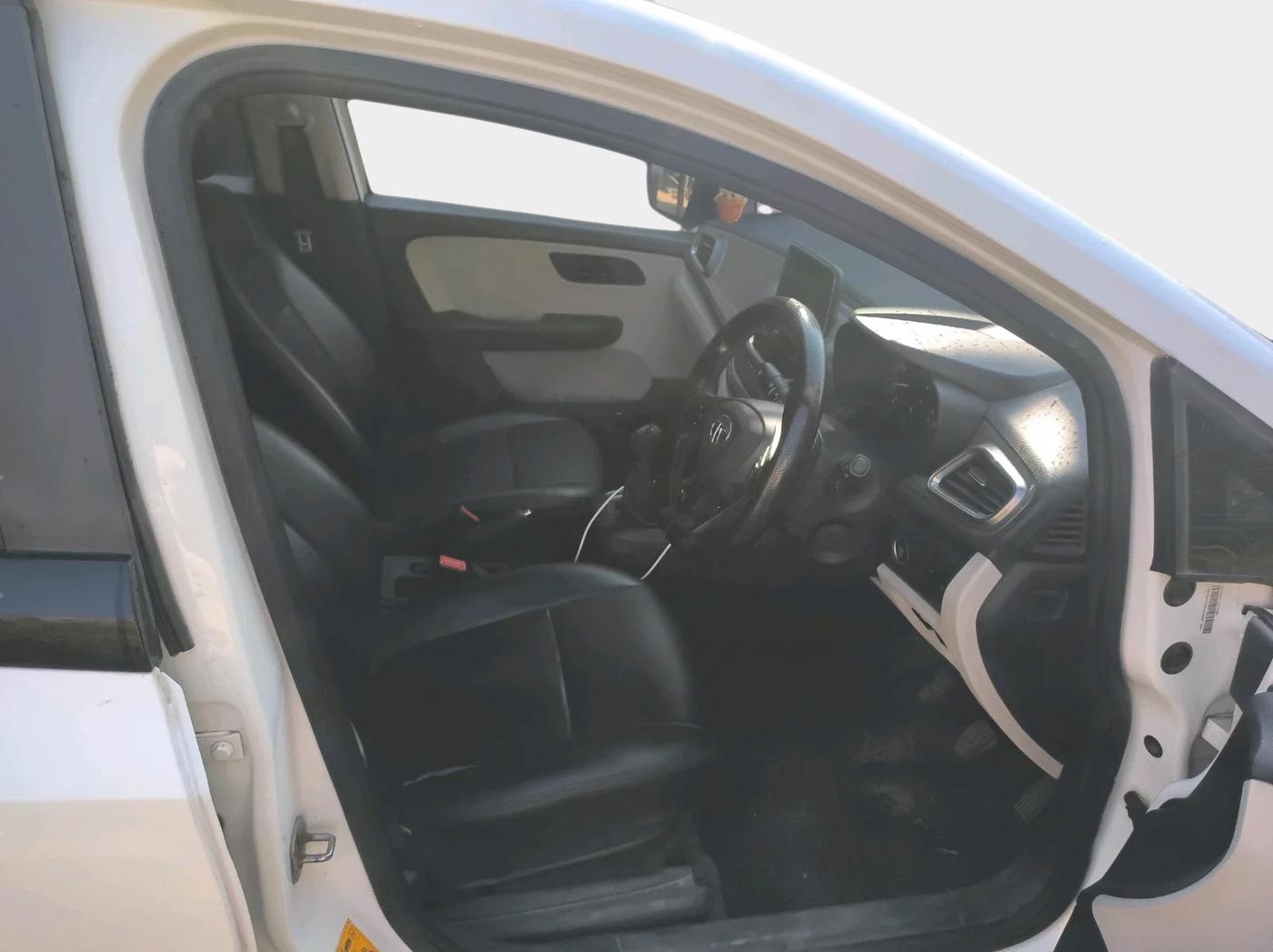 2022 Tata ALTROZ XT PETROL, Petrol, Manual, 66,278 km, interior
