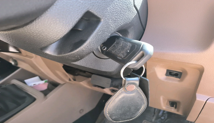 2020 Mahindra Bolero B6 (O), Diesel, Manual, 1,11,702 km, interior