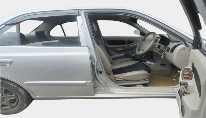 2010 Hyundai Accent GLE, Petrol, Manual, 86,229 km, interior
