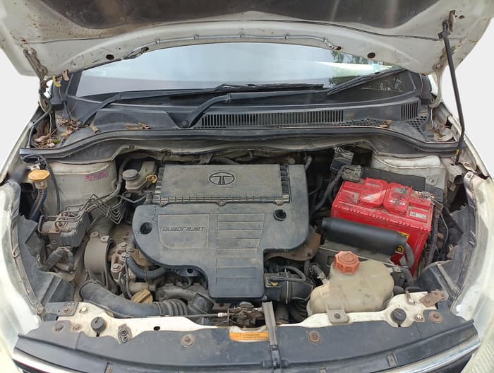 2015 Tata Zest XT 90PS DIESEL, Diesel, Manual, 2,11,458 km, exterior