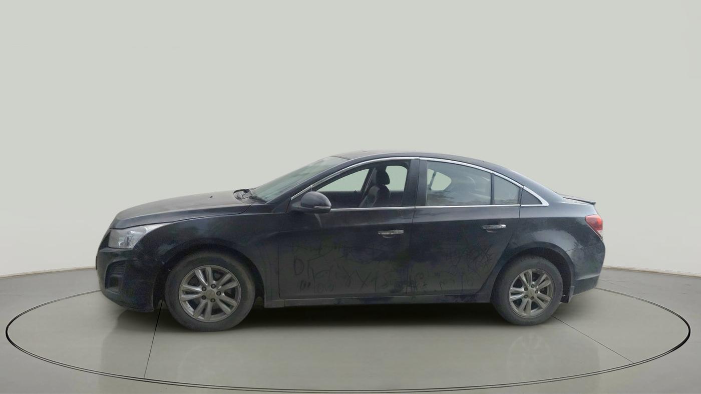 2014 Chevrolet Cruze LTZ, Diesel, Manual, 1,34,000 km, exterior