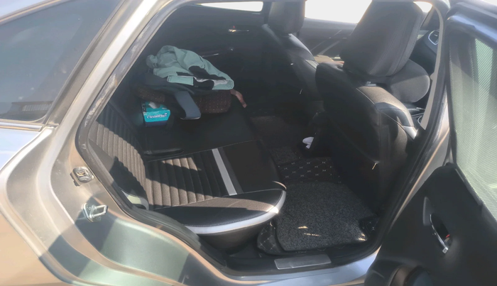 2017 Maruti Baleno ZETA PETROL 1.2, Petrol, Manual, 1,56,865 km, interior