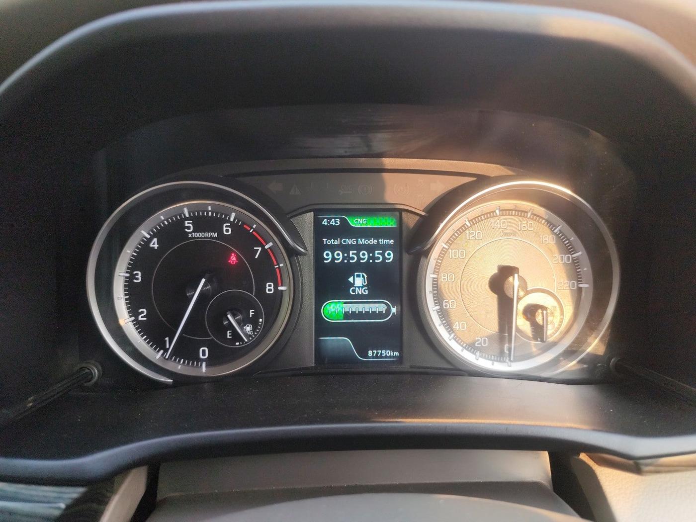 2022 Maruti Ertiga VXI CNG, Petrol, Manual, 87,750 km, interior
