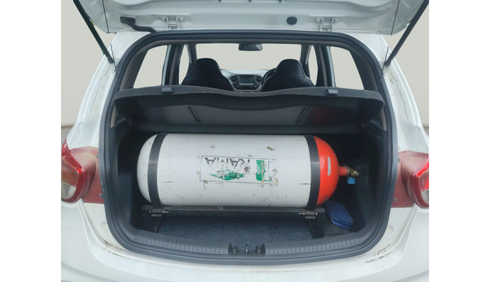 2018 Hyundai Grand i10 SPORTZ (O) 1.2 KAPPA VTVT, Petrol, Manual, 2,13,247 km, exterior