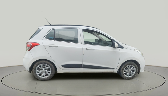 2018 Hyundai Grand i10 SPORTZ (O) 1.2 KAPPA VTVT, Petrol, Manual, 2,13,247 km, exterior