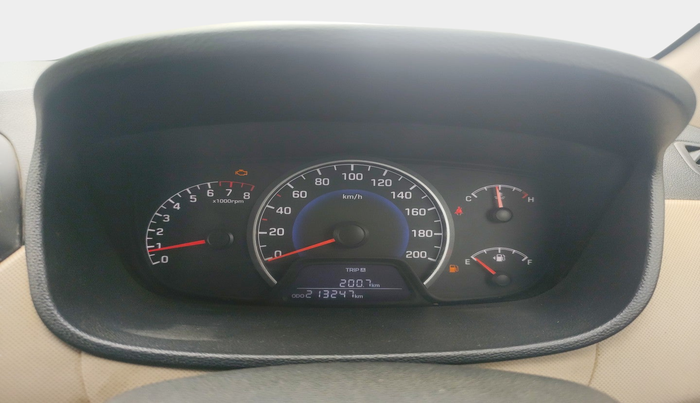 2018 Hyundai Grand i10 SPORTZ (O) 1.2 KAPPA VTVT, Petrol, Manual, 2,13,247 km, interior